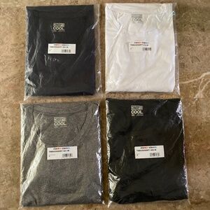 4 Piece Men’s 32 Degrees COOL T-Shirts set